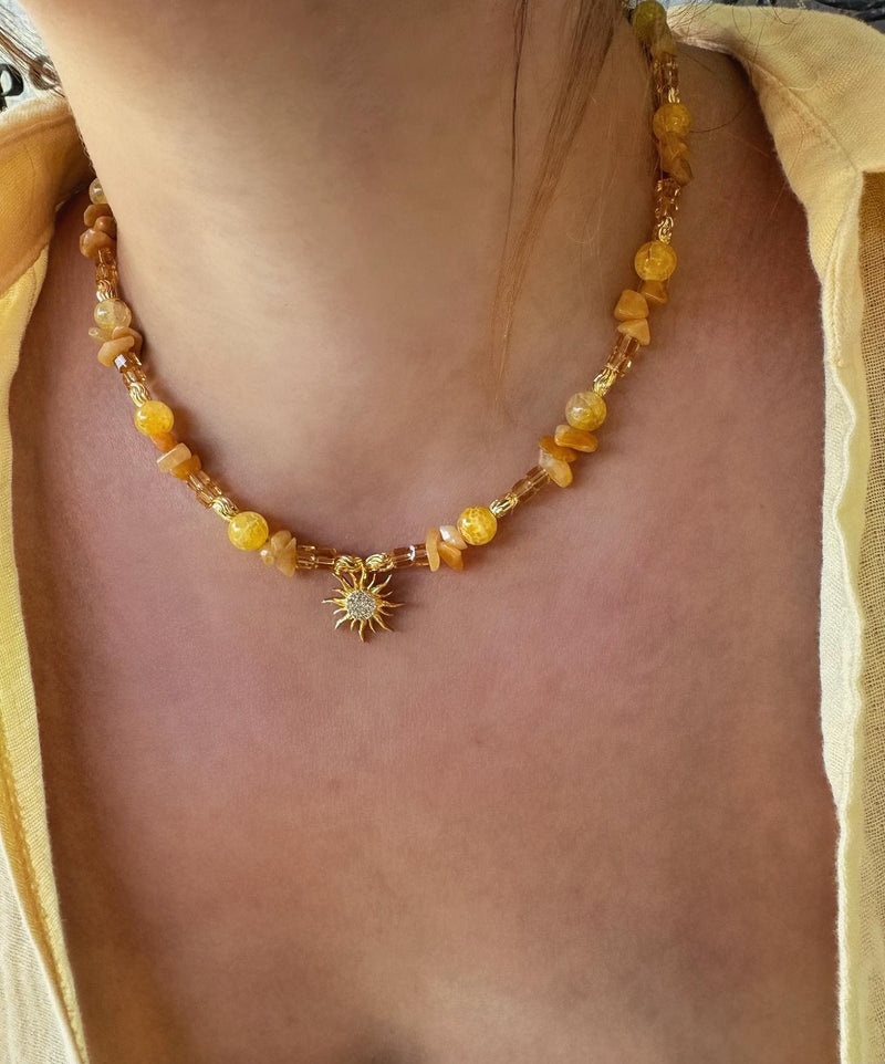 Doğal Akik Taşı/ Sitrin Taşı ve Kristal Taşlı Güneş Kolye